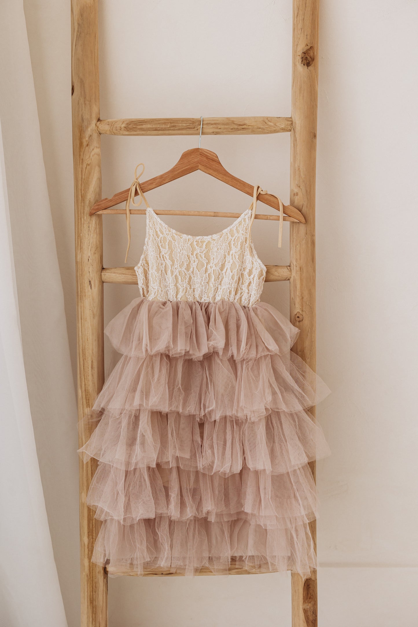 Riri Dress, Cream & Blush